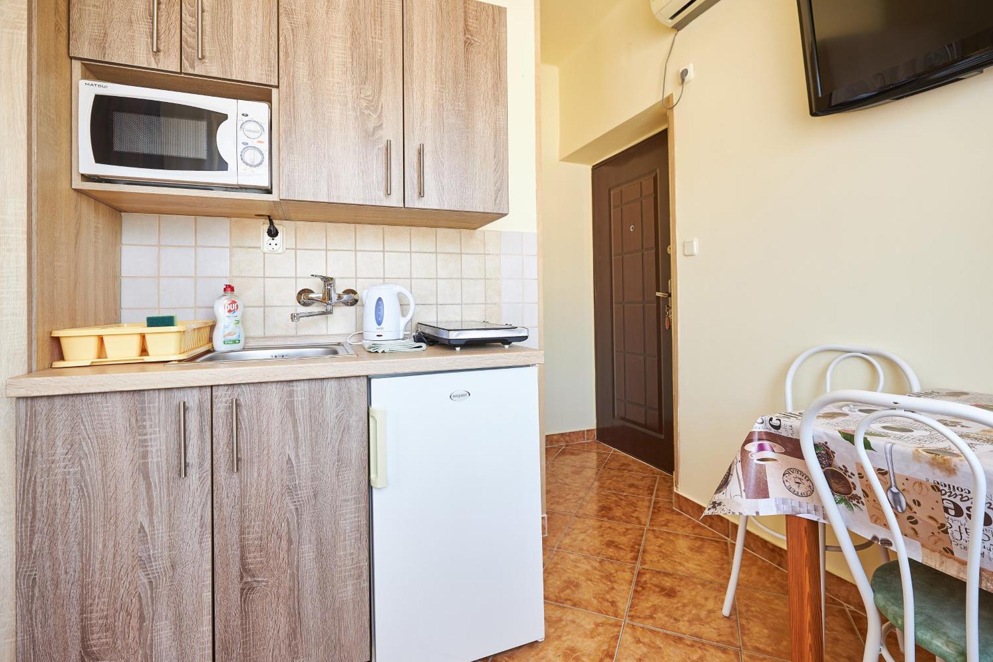 ADA 2 Apartmanház Hajdúszoboszló Esterno foto